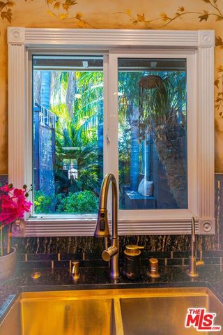 17419 Cohasset Street, Van Nuys, CA 91406