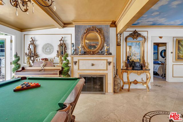 17419 Cohasset Street, Van Nuys, CA 91406