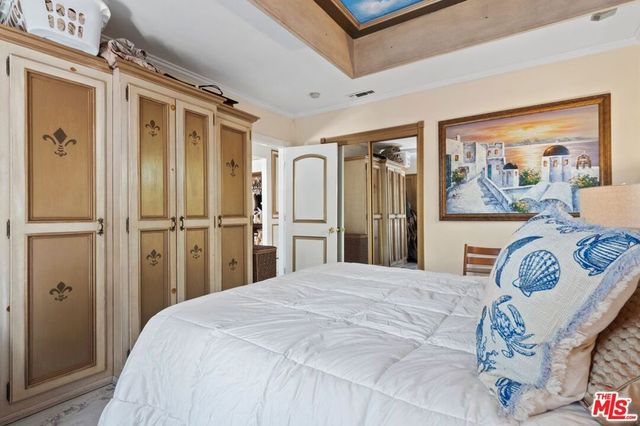 17419 Cohasset Street, Van Nuys, CA 91406