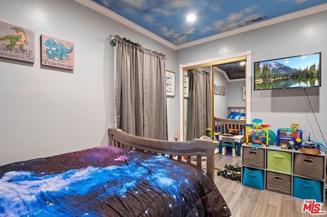 17419 Cohasset Street, Van Nuys, CA 91406