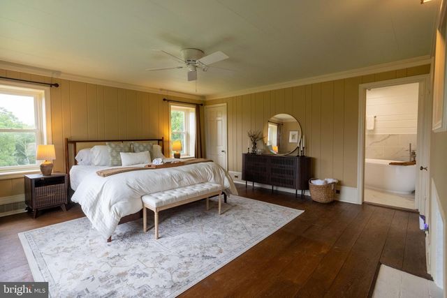 1207 FLOHRS CHURCH RD, Biglerville, PA 17307