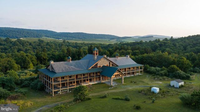 1207 FLOHRS CHURCH RD, Biglerville, PA 17307