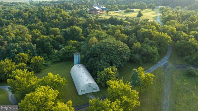 1207 FLOHRS CHURCH RD, Biglerville, PA 17307