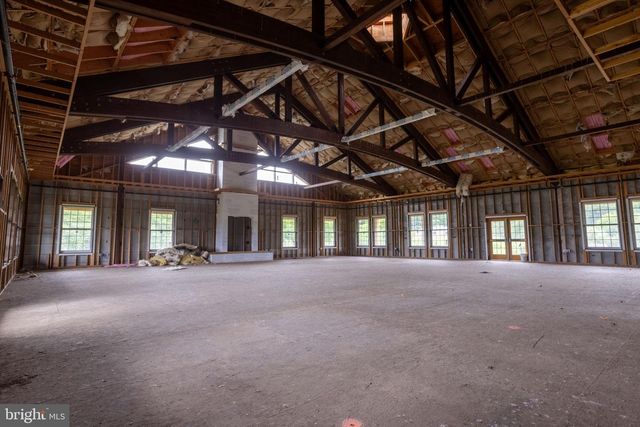 1207 FLOHRS CHURCH RD, Biglerville, PA 17307