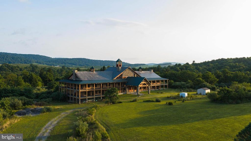 1207 FLOHRS CHURCH RD, Biglerville, PA 17307