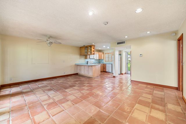 752 Lori Drive 219, Palm Springs, FL 33461