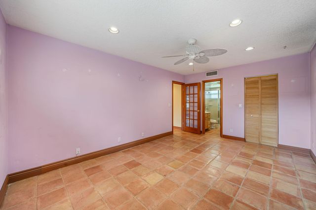 752 Lori Drive 219, Palm Springs, FL 33461