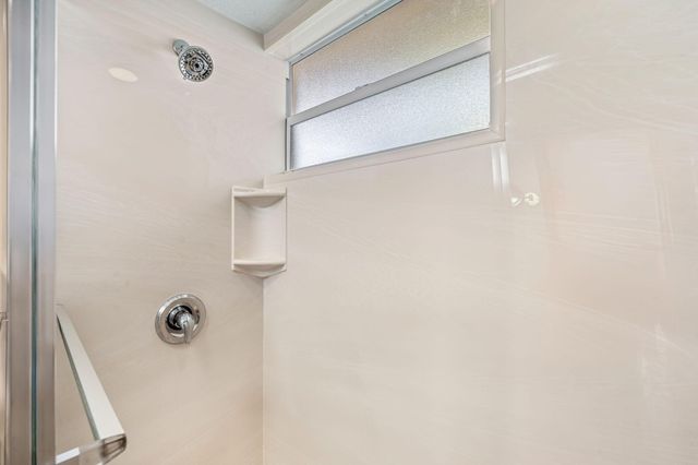 752 Lori Drive 219, Palm Springs, FL 33461