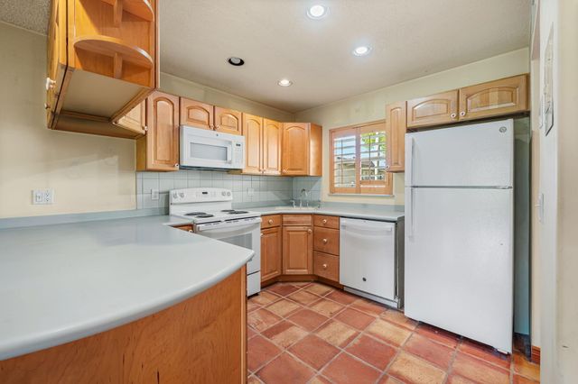 752 Lori Drive 219, Palm Springs, FL 33461