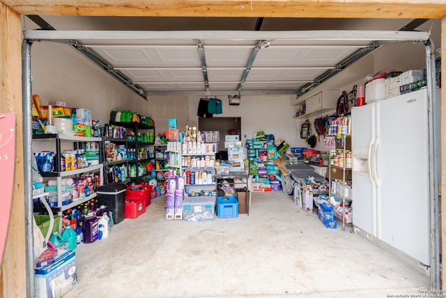 472 County Road 6723, Natalia, TX 78059