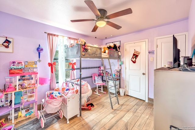 472 County Road 6723, Natalia, TX 78059