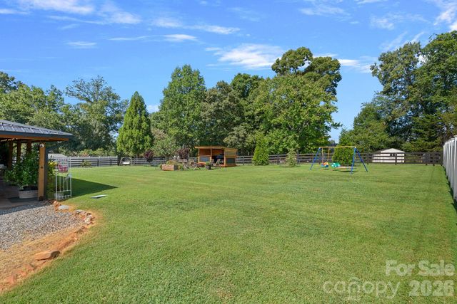 120 Dublin Court, Statesville, NC 28677