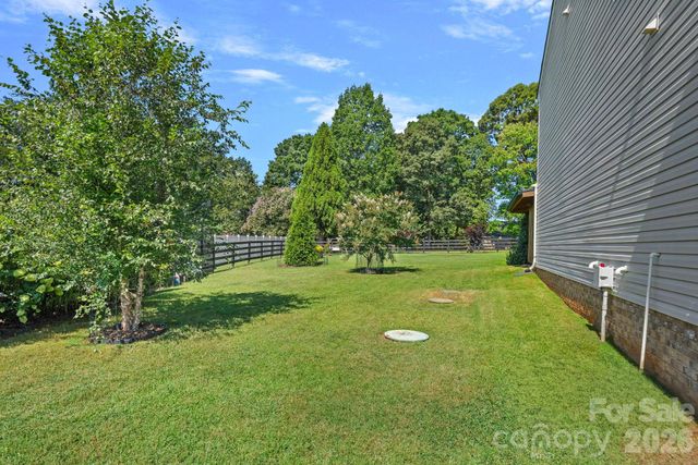 120 Dublin Court, Statesville, NC 28677