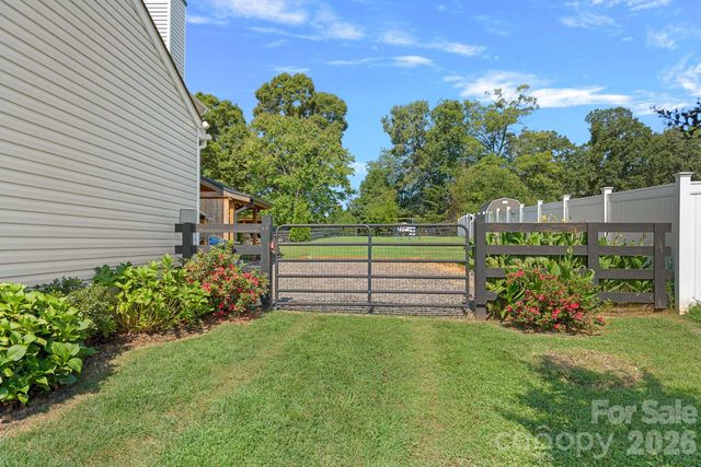 120 Dublin Court, Statesville, NC 28677