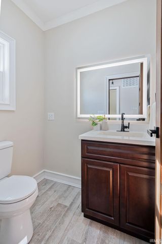 307 W WALNUT Street, Sharpsville, IN 46068