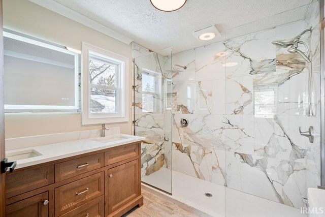 307 W WALNUT Street, Sharpsville, IN 46068