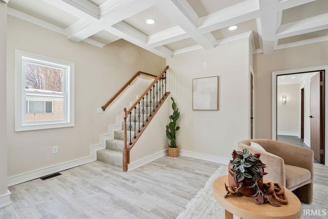 307 W WALNUT Street, Sharpsville, IN 46068