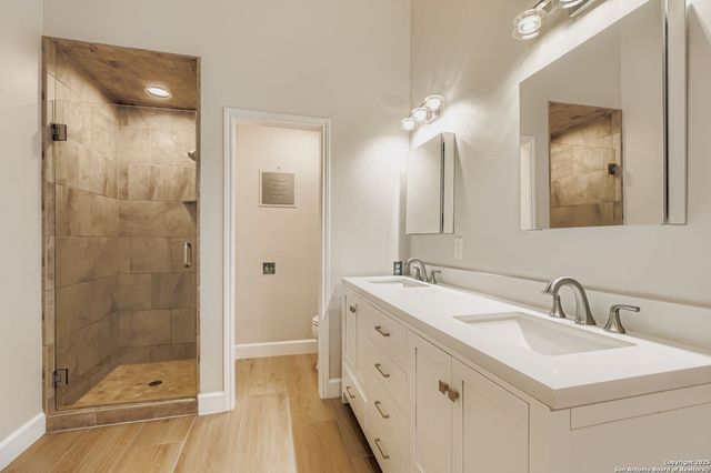 9319 Fishers Hill, San Antonio, TX 78240