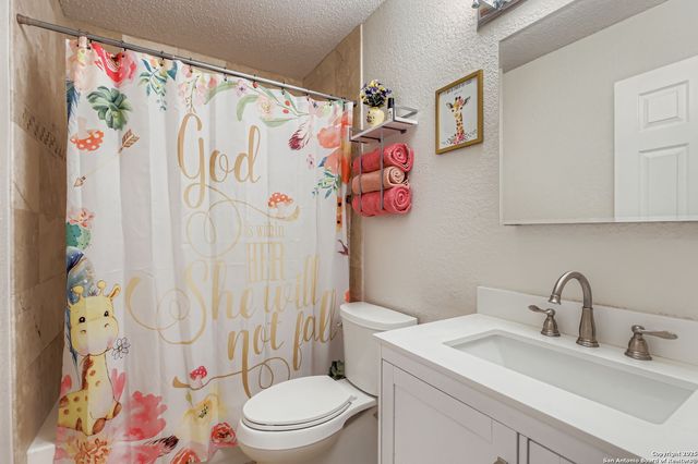 9319 Fishers Hill, San Antonio, TX 78240