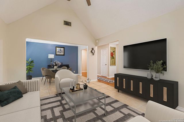 9319 Fishers Hill, San Antonio, TX 78240