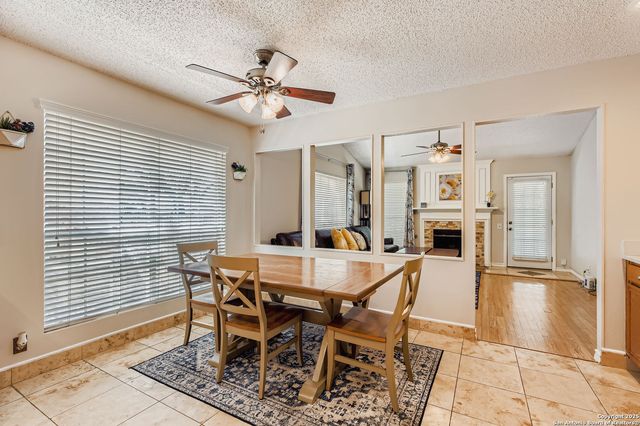 9319 Fishers Hill, San Antonio, TX 78240