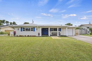 3654 Cosmos Street, Palm Beach Gardens, FL 33410
