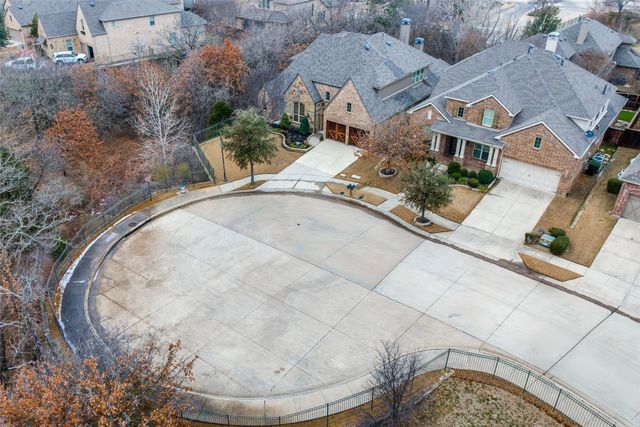 1401 Goldenrod Circle, Lantana, TX 76226