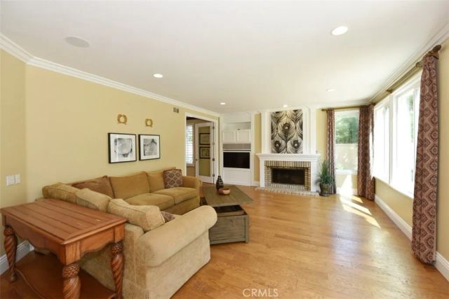 12 Brigadier, Irvine, CA 92603