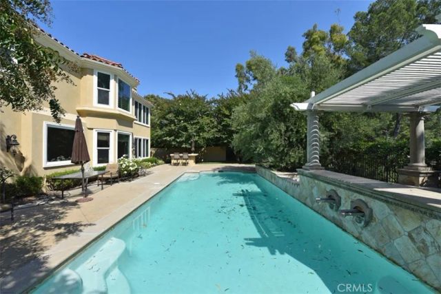 12 Brigadier, Irvine, CA 92603