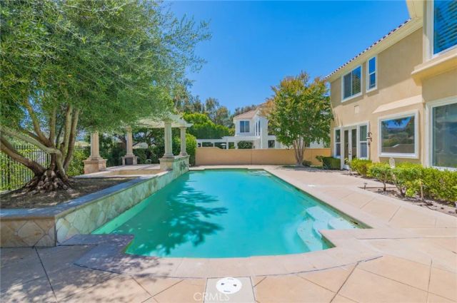 12 Brigadier, Irvine, CA 92603