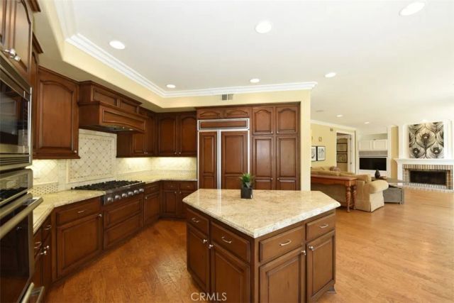 12 Brigadier, Irvine, CA 92603