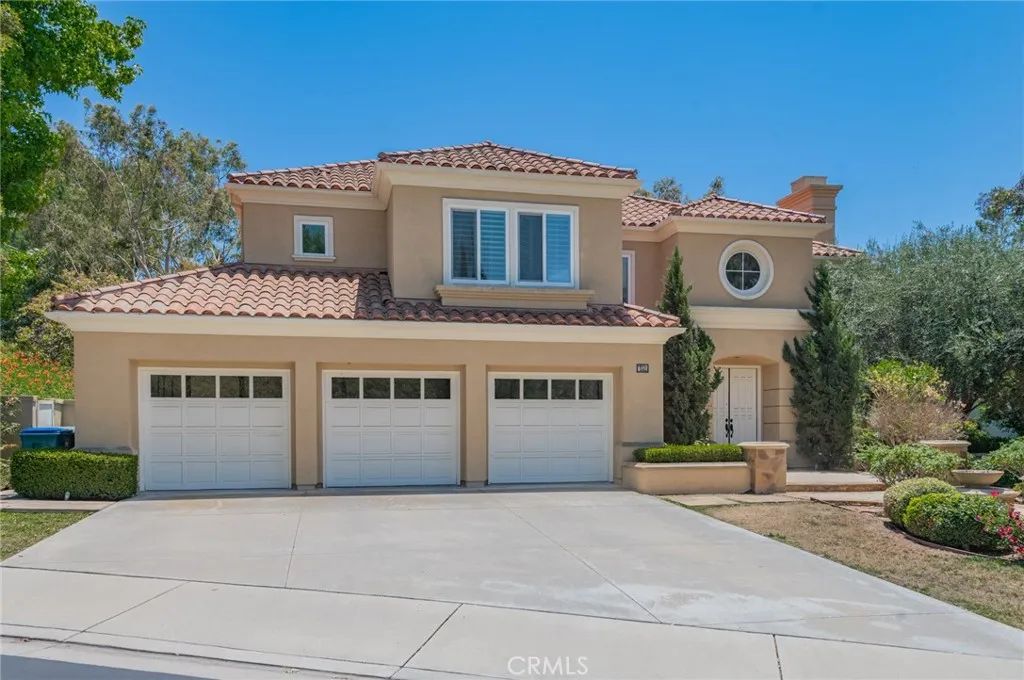 12 Brigadier, Irvine, CA 92603