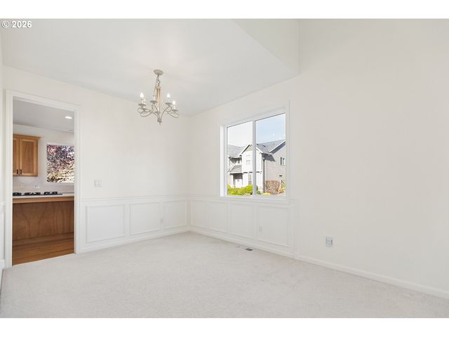 11511 Nw CYRUS Ln, Portland, OR 97229