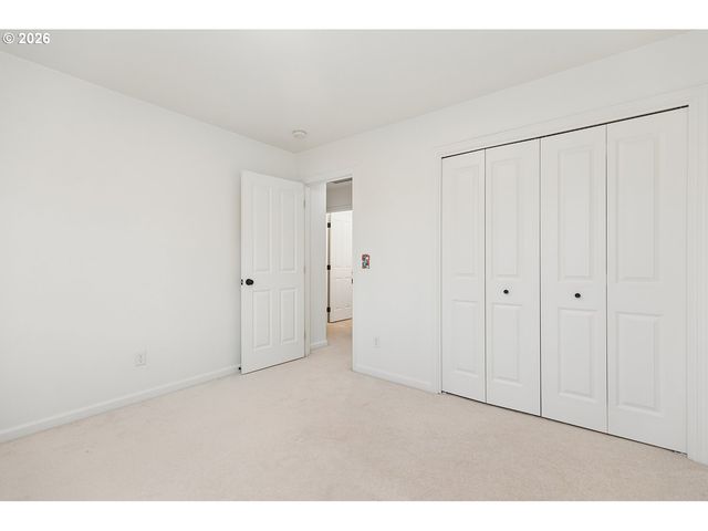 11511 Nw CYRUS Ln, Portland, OR 97229