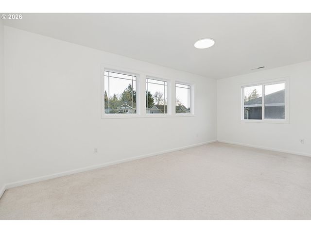 11511 Nw CYRUS Ln, Portland, OR 97229