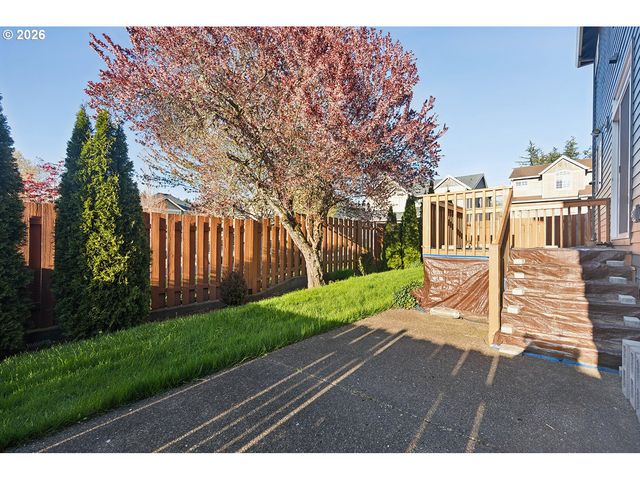 11511 Nw CYRUS Ln, Portland, OR 97229