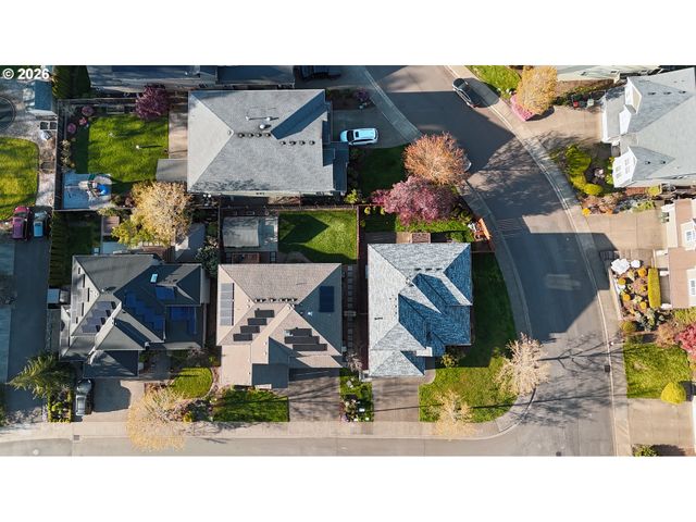 11511 Nw CYRUS Ln, Portland, OR 97229