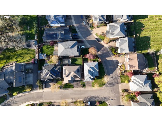11511 Nw CYRUS Ln, Portland, OR 97229
