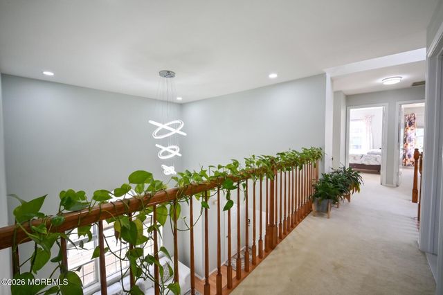 67 Glen Oaks Court, Old Bridge, NJ 08857