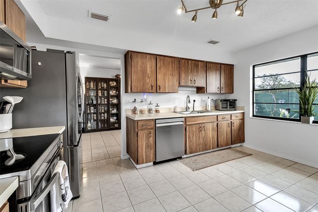 1602 DOWER WAY, Sun City Center, FL 33573