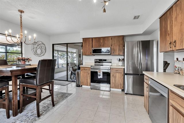 1602 DOWER WAY, Sun City Center, FL 33573