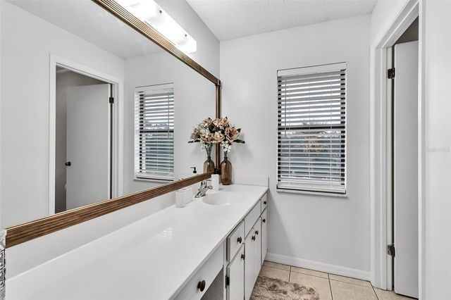 1602 DOWER WAY, Sun City Center, FL 33573