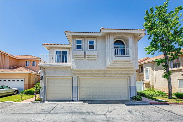 18510 Himalayan Ct, Canyon Country, CA 91351