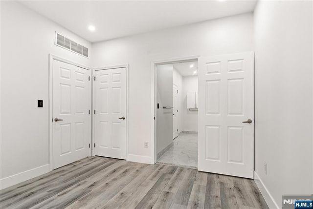 24 Ave At Port Imperial 131, West New York, NJ 07093