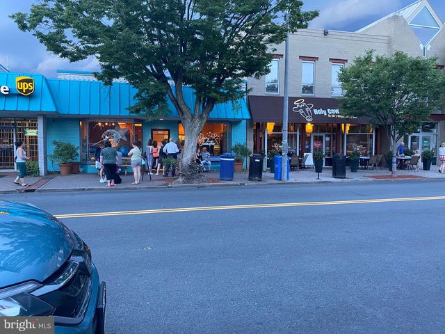 202 E SPRING STREET, Alexandria, VA 22301