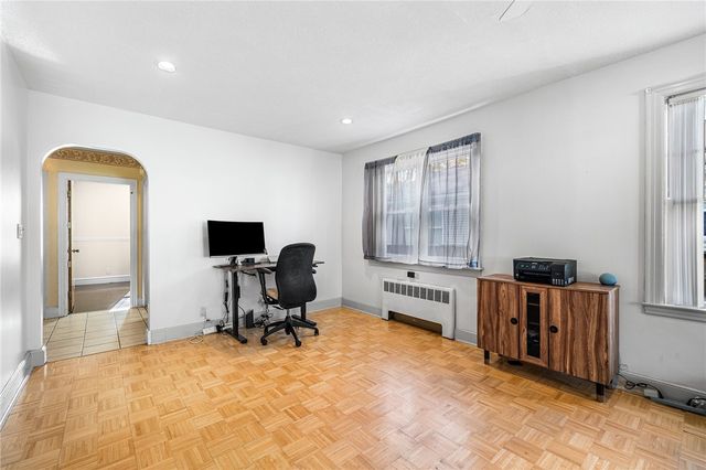 11 Lyman Avenue, North Providence, RI 02911