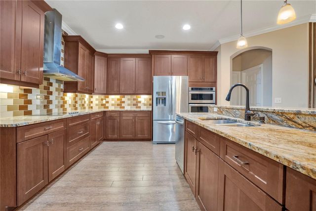 2356 KELBROOK COURT, Oviedo, FL 32765