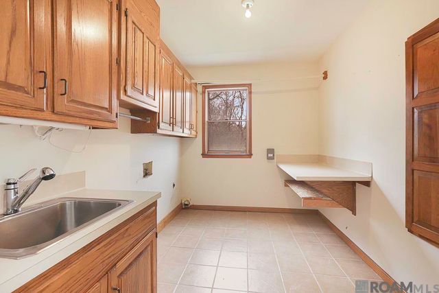 520 Pecan Dr, St Gabriel, LA 70776