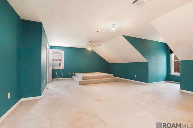 520 Pecan Dr, St Gabriel, LA 70776