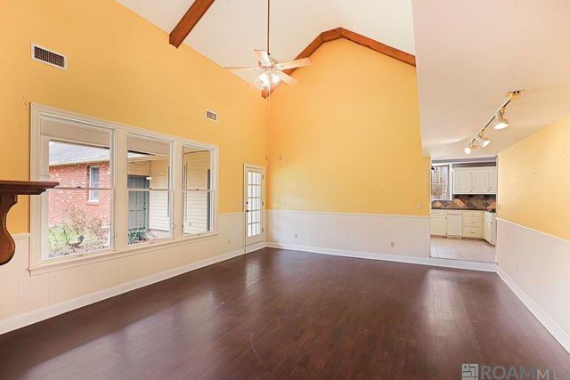 520 Pecan Dr, St Gabriel, LA 70776